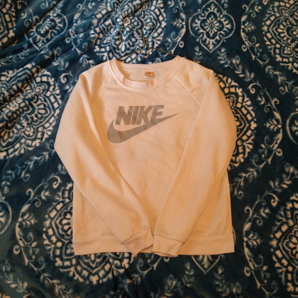 Nike sweater